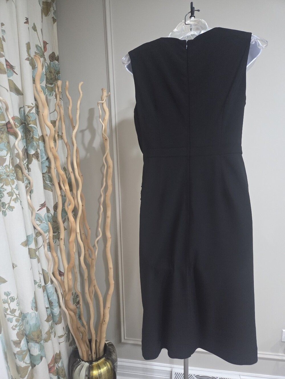 Adrianna Papell Black Sleeveless Mixed-Texture Midi Dress Sz.10 - Picture 3 of 10
